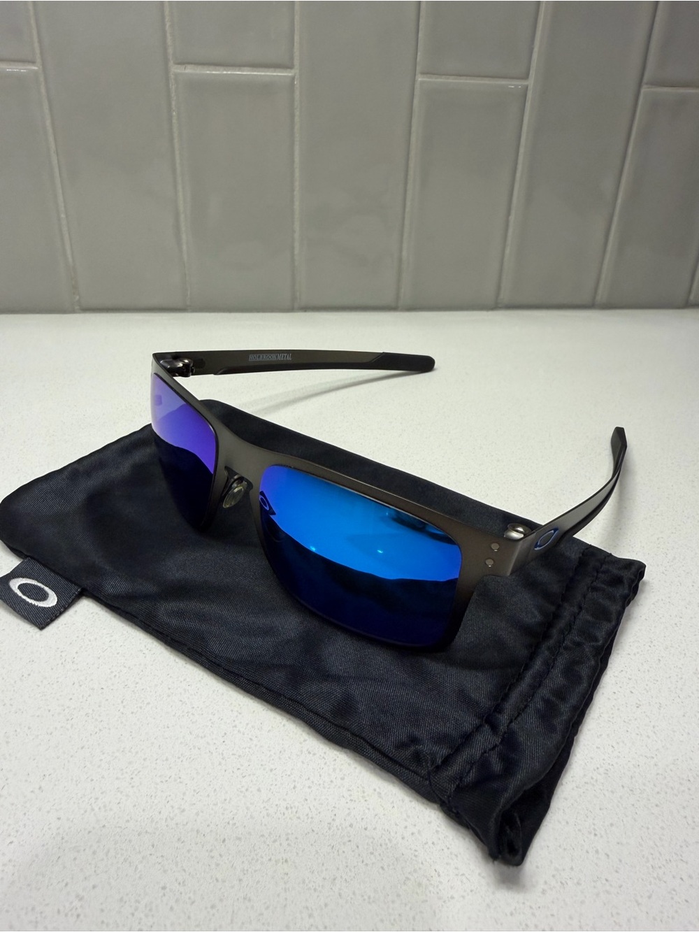 Oakley Holbrook Metal